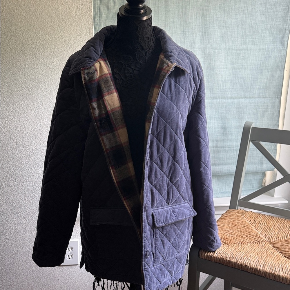 NorthStyle Women's Quilted Jacket - Navy and Plaid